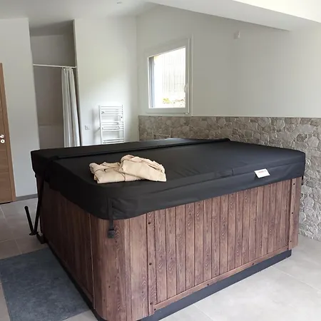 3 Etoiles Le Charme Des Cerisiers 8 Pers * Bouvigny-Boyeffles