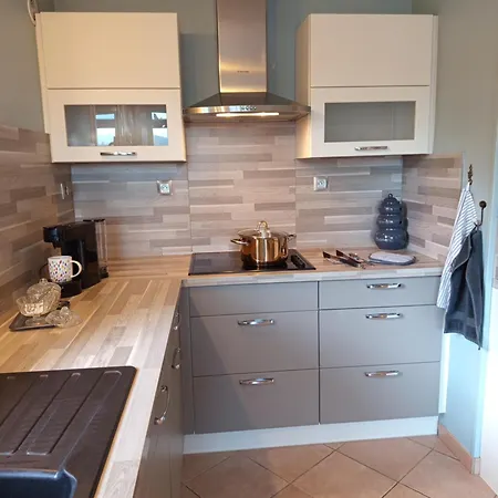 3 Etoiles Le Charme Des Cerisiers 8 Pers *