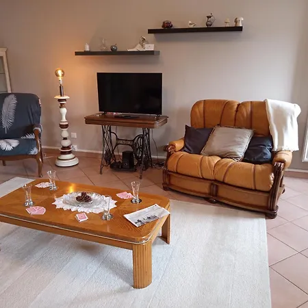 Le Charme Des Cerisiers-gite Privatif Ferienhaus