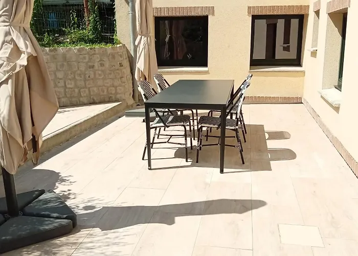 3 Etoiles Le Charme Des Cerisiers 8 Pers *